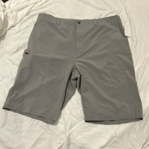 Callaway Men's Hybrid Grey Short NWT Size 40T